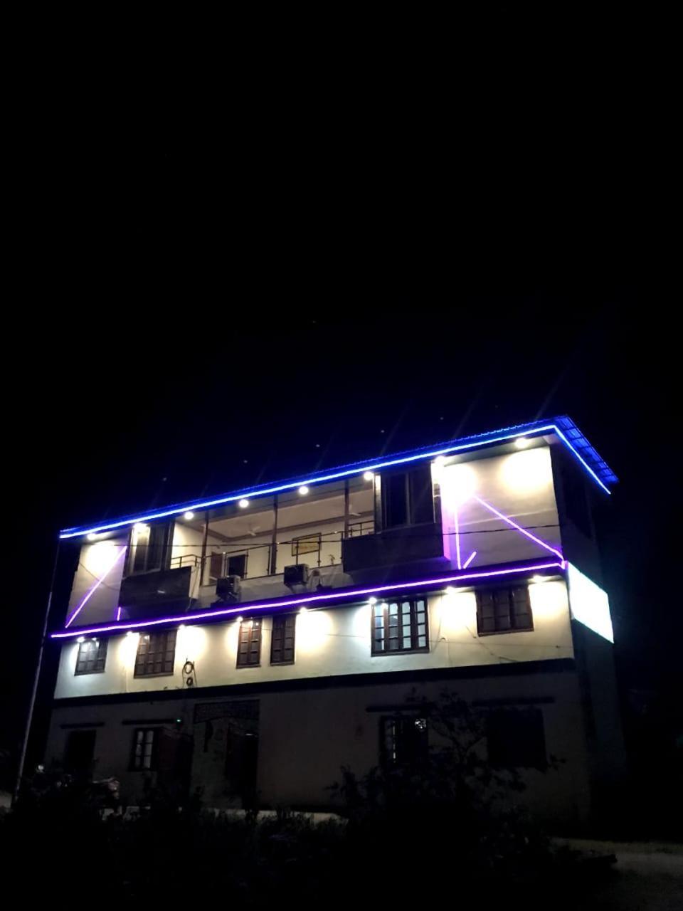 Green Dandi Homestay Risikés Kültér fotó